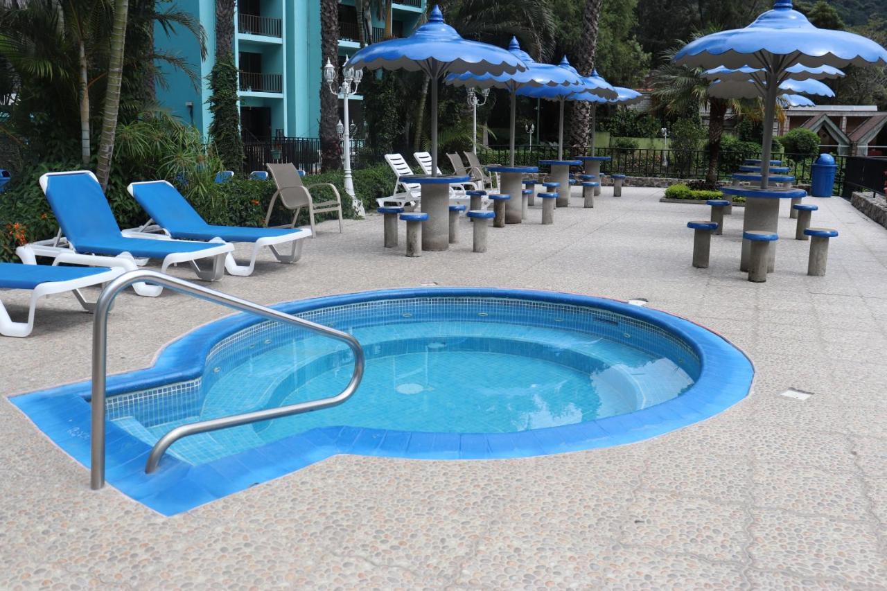 Hotel La Riviera De Atitlan Панахачел Екстериор снимка