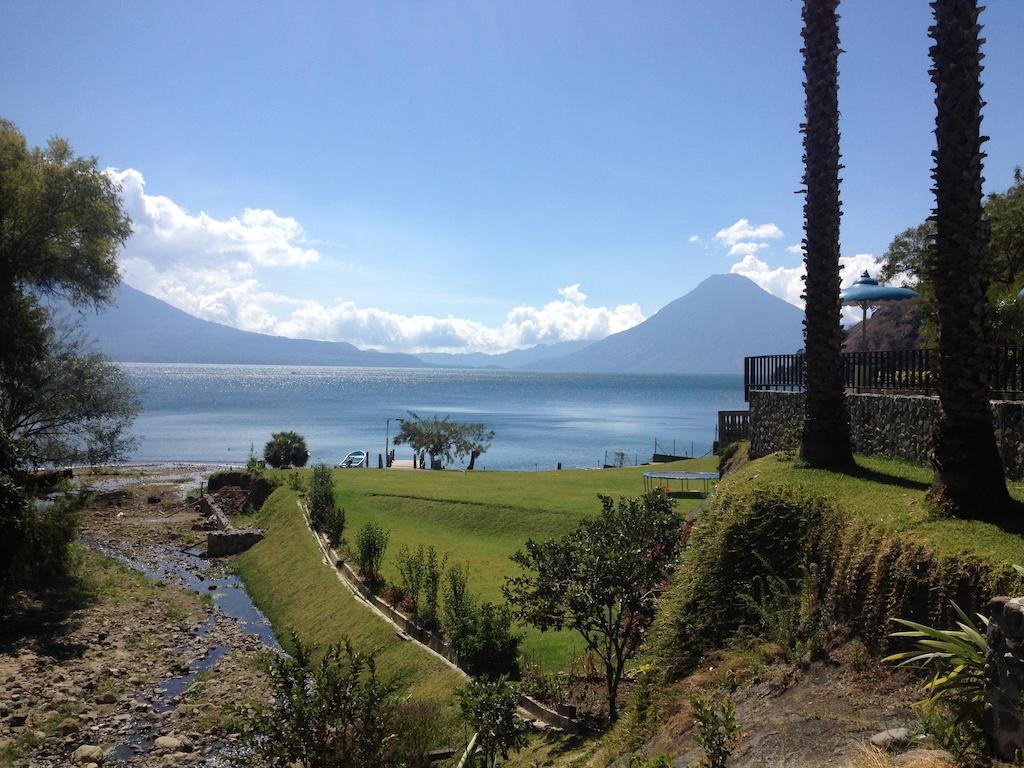 Hotel La Riviera De Atitlan Панахачел Екстериор снимка