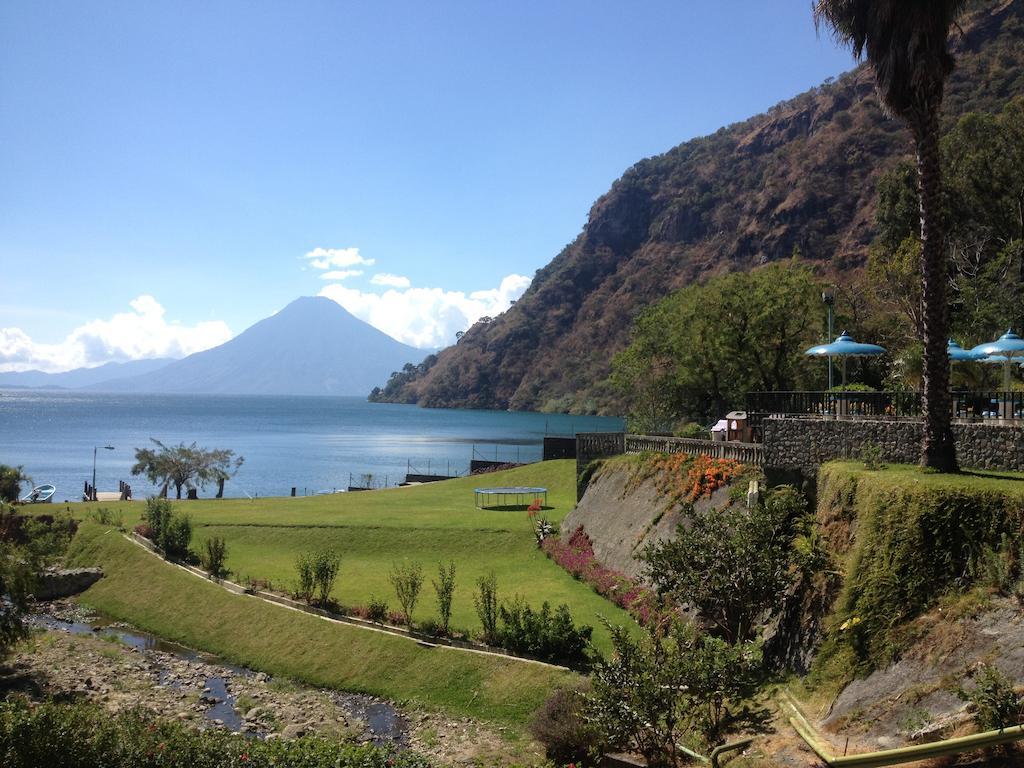 Hotel La Riviera De Atitlan Панахачел Екстериор снимка