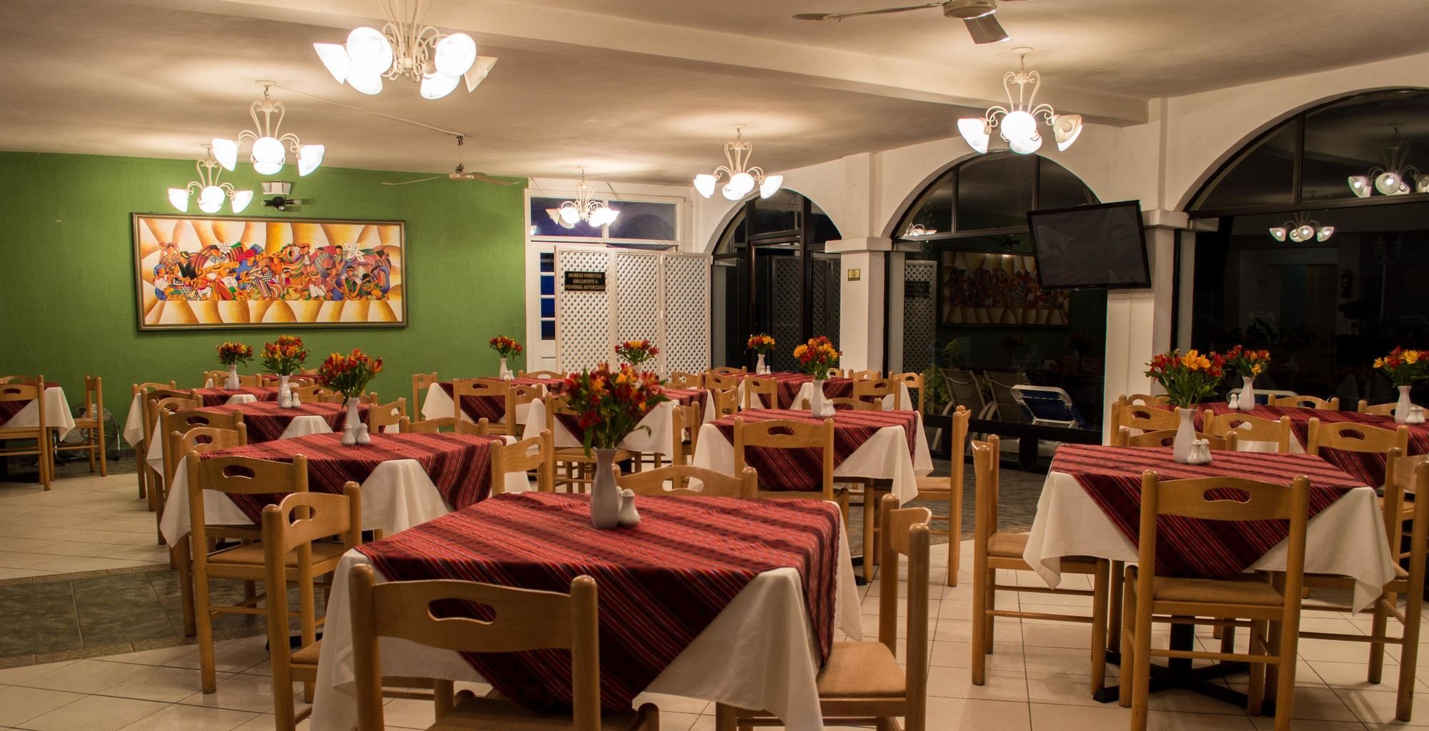 Hotel La Riviera De Atitlan Панахачел Екстериор снимка