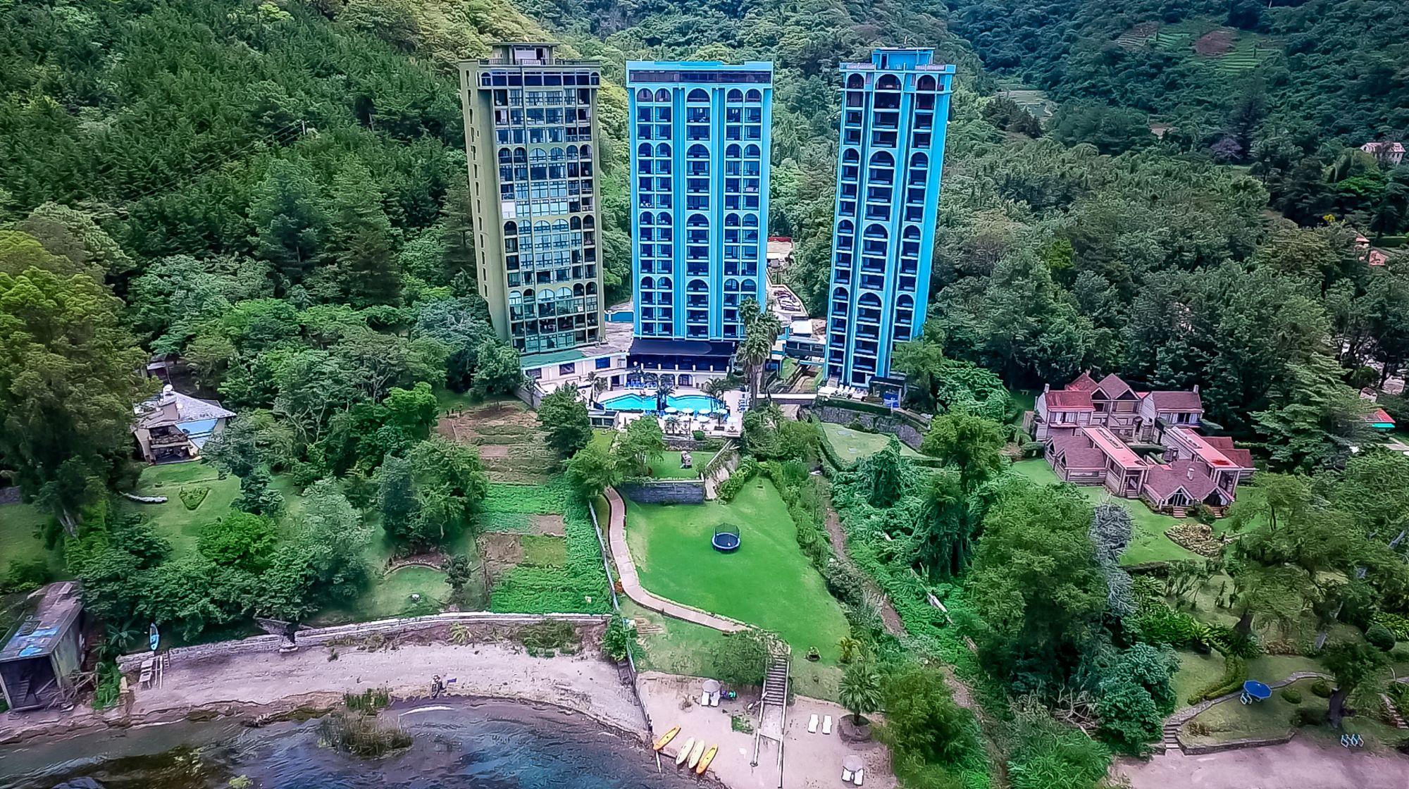 Hotel La Riviera De Atitlan Панахачел Екстериор снимка